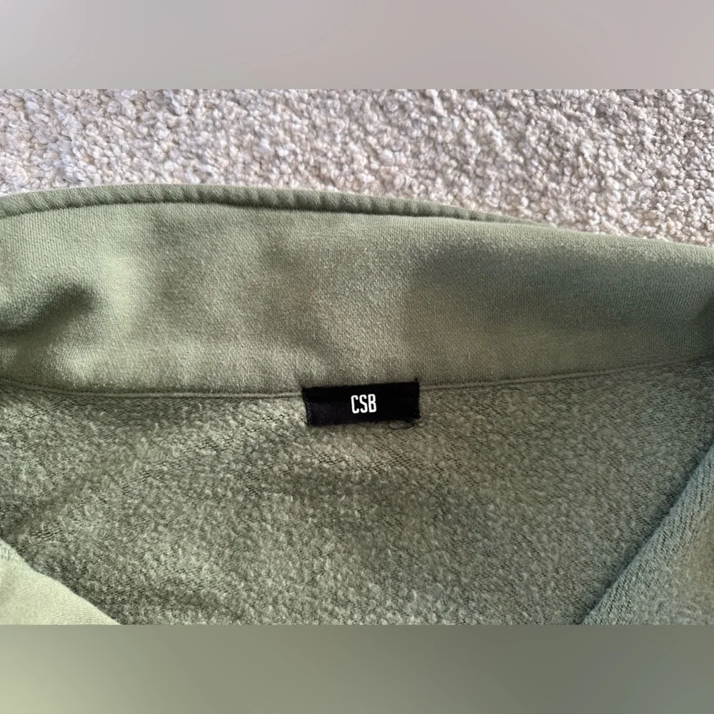 Women’s Crop Shop Boutique Oversized Collar Sweatshirt in Clover - Picture 6 of 7